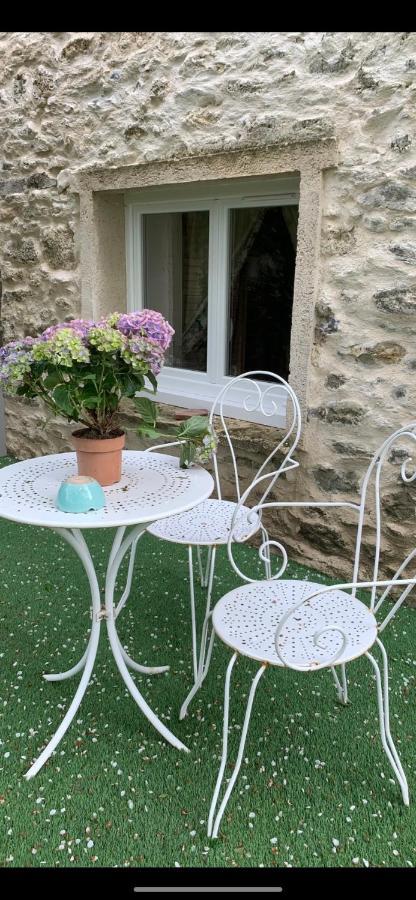 Paradis Fleuri Et Son Bain Nordique Chaussy  Exteriör bild